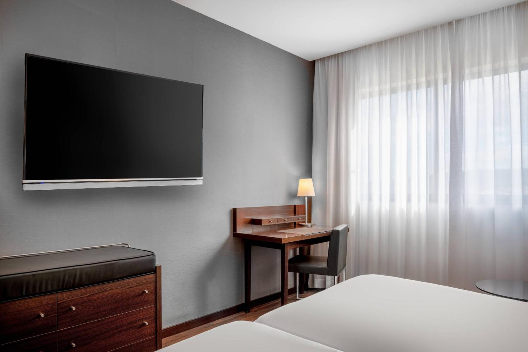 Ac Hotel Gijon By Marriott Exterior foto